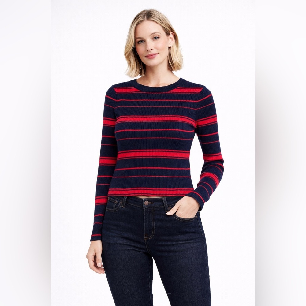 Kendall and Kylie by PacSun Stretchy lightweight sweater in‎ navy blue & red